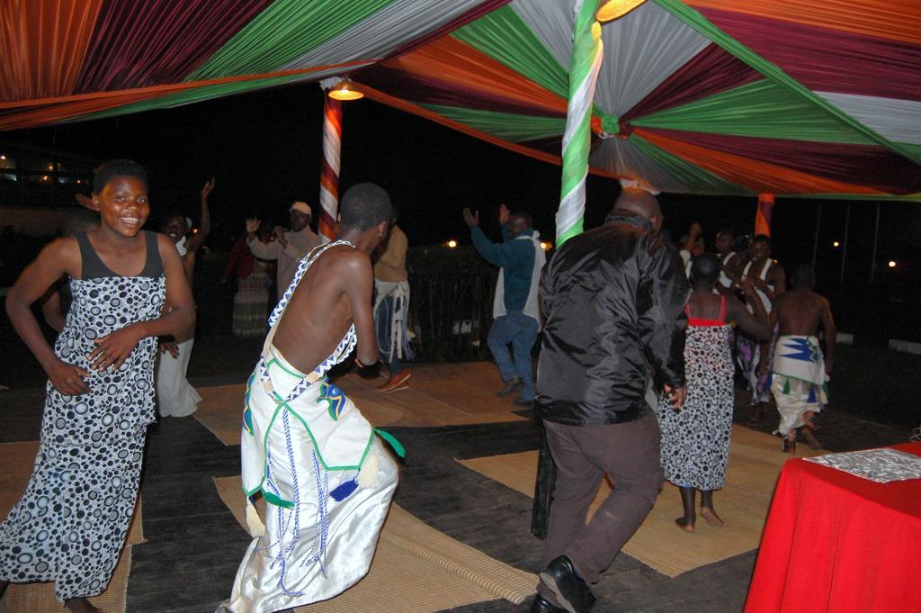 Le Bambou Gorilla Lodge Kinigi Luaran gambar
